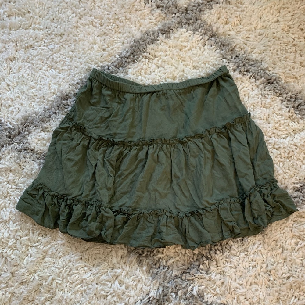Green ruffled skirt